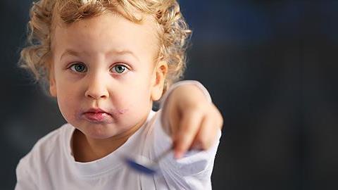 Τροφικές αλλεργίες στα παιδιά: Όσα πρέπει να ξέρετε