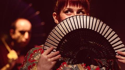 Κερδίστε 4 διπλές προσκλήσεις για την παράσταση «Γιέ- χσιέν, η Σταχτοπούτα από την Κίνα» στις 24/2