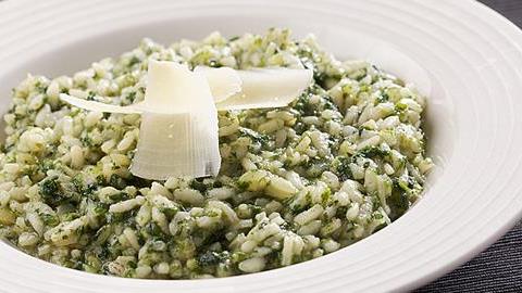 Το σπανακόρυζο που τρώνε μέχρι και τα παιδιά!