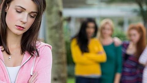 «Ο μεγαλύτερος εχθρός της μητρότητας είναι το bullying των άλλων γονιών»