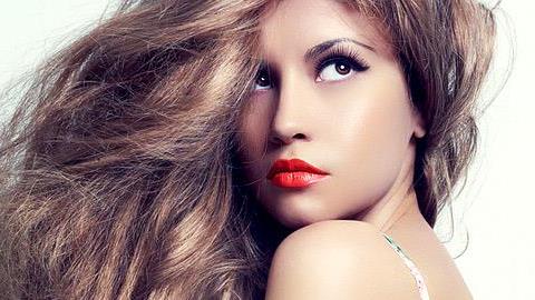 Τα 5 χτενίσματα που λατρεύουν οι άνδρες