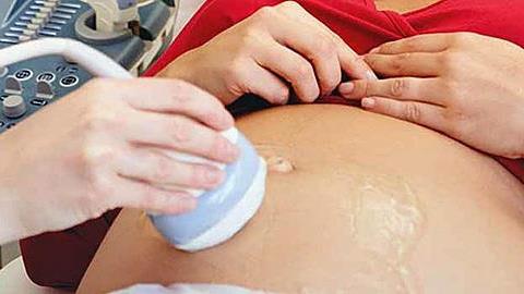 Τι είναι η εξέταση Alpha-test που ο γιατρός μου είπε να κάνω μετά τον τρίτο μήνα εγκυμοσύνης;