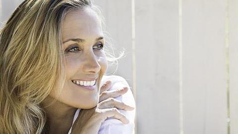 «Μπορεί να έγινα 40, αλλά δεν νιώθω μεγάλη μαμά»