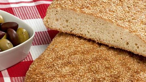 Πώς να φτιάξετε νόστιμη σπιτική λαγάνα 