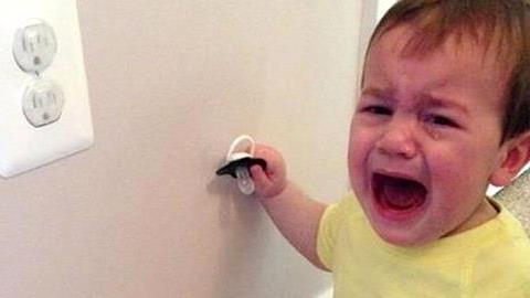 Tα πιο παράλογα ξεσπάσματα παιδιών μέσα από ξεκαρδιστικές φωτογραφίες