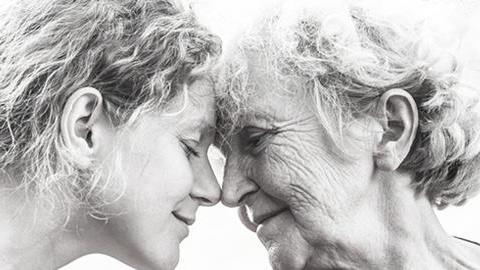 Η πραγματική δύναμη της γυναίκας κρύβεται στην αγάπη της