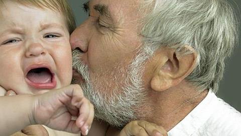 Πώς ασυνείδητα παραβιάζουμε τα όρια των παιδιών 