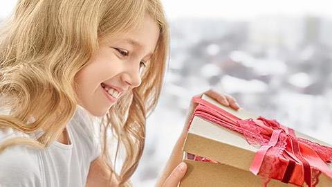 Τα πιο πρωτότυπα παιχνίδια για να κάνετε δώρο στο βαφτιστήρι σας αυτό το Πάσχα