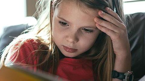 Η κόρη μου αγχώνεται πολύ μήπως πάει καθυστερημένη στο σχολείο