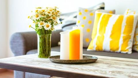 Tips για να ανανεώσετε το καθιστικό σας γρήγορα και εύκολα