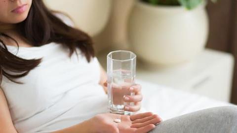 Πήρα το χάπι της επομένης ημέρας αλλά δεν είχα αίμα, ούτε πονούσα. Είναι φυσιολογικό;