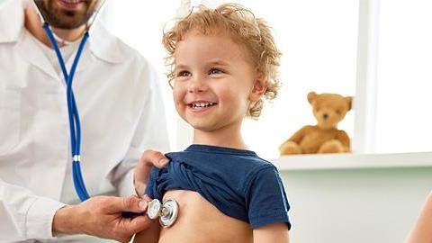 Τι πρέπει να προσέξετε στον παιδίατρο πριν την εγγραφή του παιδιού στο νηπιαγωγείο