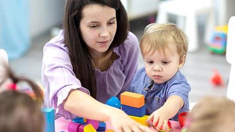 Παιδικοί σταθμοί ΟΑΕΔ 2019-2020: Πότε τελειώνει η προθεσμία για τις αιτήσεις