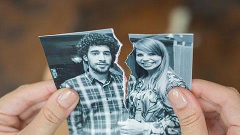 5 τύποι «πρώην» που όλες οι γυναίκες έχουν συναντήσει