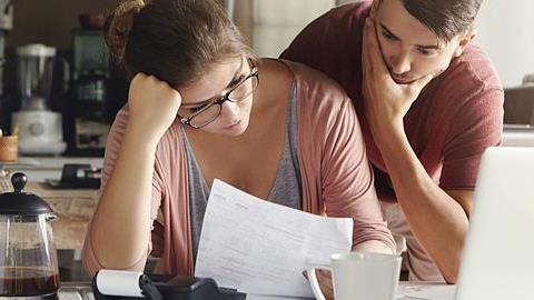 Γιατί το 55% των νέων ζευγαριών δεν κάνουν δεύτερο παιδί 