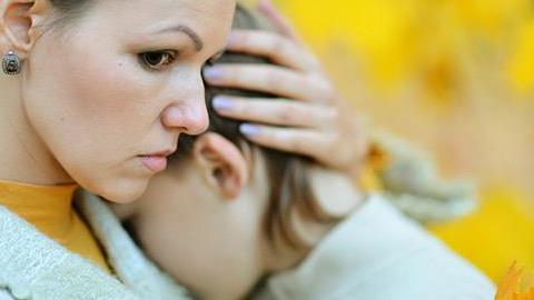 Πώς μερικές φορές τα λόγια μας πληγώνουν τις άλλες μαμάδες