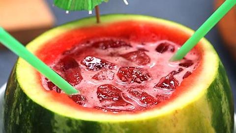 5 κοκτέιλ χωρίς αλκοόλ για να δροσιστείτε...χωρίς να ζαλιστείτε!