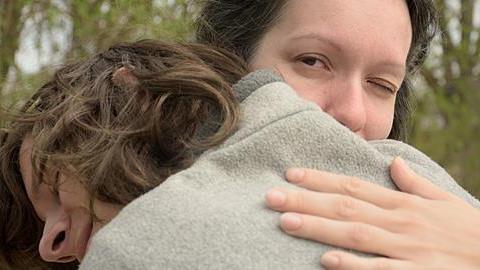 «Αγόρι μου σε λίγο θα είσαι άντρας και είμαι τόσο περήφανη για σένα»