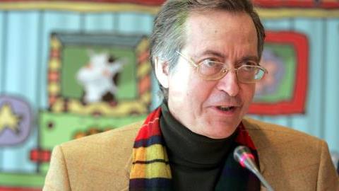 Ε. Τριβιζάς: «Παραγεμίζουμε τα παιδιά με γνώσεις και αφήνουμε τη φαντασία τους να λιμοκτονεί»