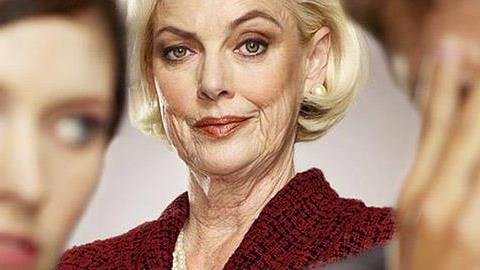 Η διαβολική πεθερά και η απίστευτη παγίδα που έστησε στη νύφη της