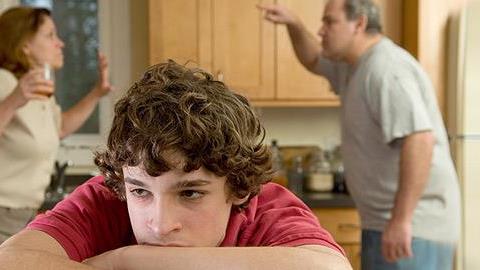 «Οι γονείς μου δεν πήραν διαζύγιο για χάρη μου»