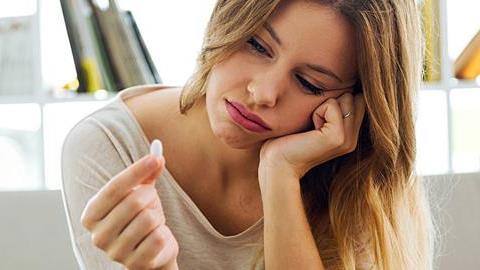 Είναι επικίνδυνο να προσπαθήσω για δεύτερο παιδάκι ενώ παίρνω αντιεπιληπτικά χάπια;