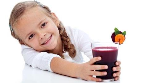 Χυμοί φρούτων: Καλή ή κακή επιλογή για τα παιδιά;