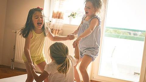 Ας αφήσουμε τα παιδιά να ζήσουν την παιδικότητά τους!