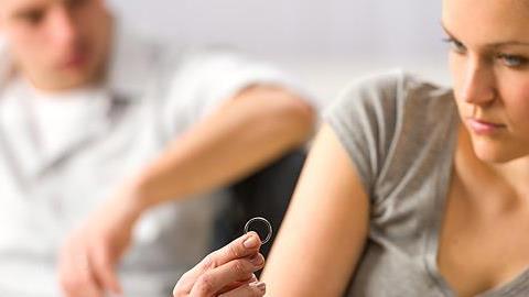 «Ο γάμος δεν έλυσε τα προβλήματά μας, εμείς όμως θα το παλέψουμε»