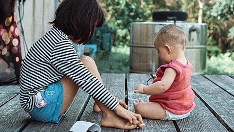 Γιατί χαίρομαι που οι κόρες μου έχουν μεγάλη διαφορά ηλικίας