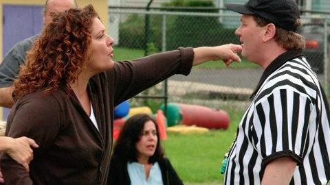 Γονείς, μην τσακώνεστε στους αγώνες των παιδιών σας