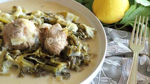 Λαχταριστό χοιρινό με σέλινο για όλη την οικογένεια