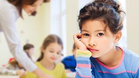 Οι γονείς δίνουν στα φροντιστήρια περισσότερα απ' όσα το κράτος για την παιδεία