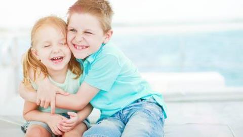 «Η κόρη μου είναι αγχώδης, αλλά τ’ αδέρφια της είναι το στήριγμά της»