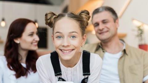 Ο ρόλος των γονιών στην αυτοεκτίμηση ενός κοριτσιού