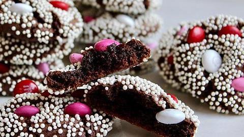 Τα πιο νόστιμα χριστουγεννιάτικα μπισκότα για να φτιάξετε μαζί με τα παιδιά