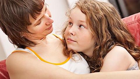 5 φράσεις της Μοντεσσόρι για να νιώθουν τα παιδιά ότι είστε πάντα στο πλάι τους