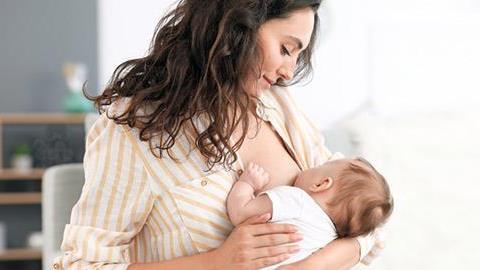 «Η πιο συγκινητική περίοδος της ζωής μου ήταν όταν σε θήλαζα»