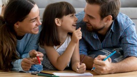 Οι καλύτεροι δάσκαλοι ενός παιδιού είναι οι γονείς του