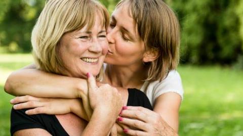 «Μεγαλώνοντας γίνομαι ίδια η μάνα μου και νιώθω υπέροχα γι’ αυτό!»  