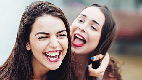 Έχω εσένα αδερφή μου, κι έχω τα πάντα!