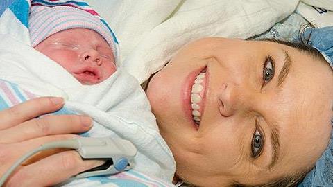 8 πράγματα που πρέπει να γνωρίζετε για την καισαρική τομή