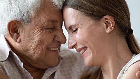 «Μπαμπά, θα είμαι πάντα το μικρό σου κοριτσάκι»