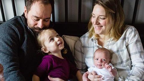 Πώς το δεύτερο παιδί έγινε η αιτία για να δεθούμε περισσότερο με το πρώτο