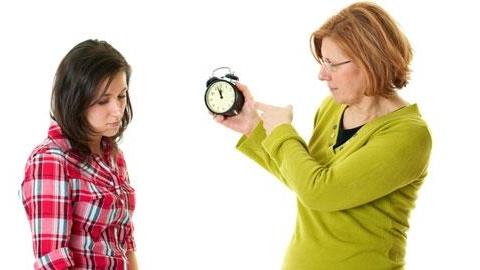 Εφηβεία: Οδηγός επιβίωσης για τους γονείς