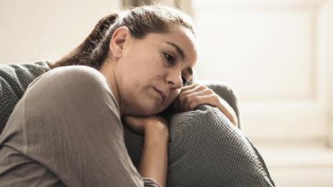 «Όλη μου τη ζωή φρόντιζα τους άλλους, ώσπου δεν είχα κουράγιο ούτε να σηκωθώ απ’ το κρεβάτι…»