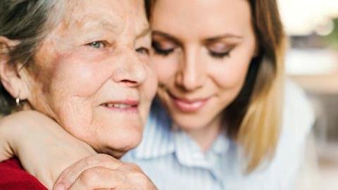 «Είναι μεγάλη ευλογία να έχεις τους παππούδες στη ζωή σου» 