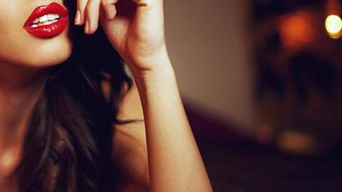 Tι τρελαίνει τους άντρες στο γυναικείο ντύσιμο!