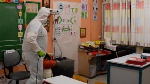 Τι θα γίνει με τους εργαζόμενους γονείς αν κλείσουν όλα τα σχολεία λόγω κορονοϊού;