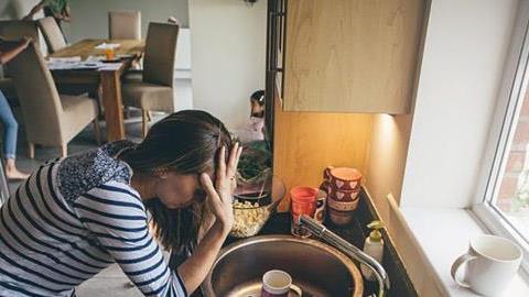  «Οι μαμάδες καταρρέουν πού και πού και εγώ το έμαθα με τον δύσκολο τρόπο»